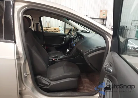 2015 Ford Focus Se из США, поврежденный, VIN 1FADP3F24FL343320